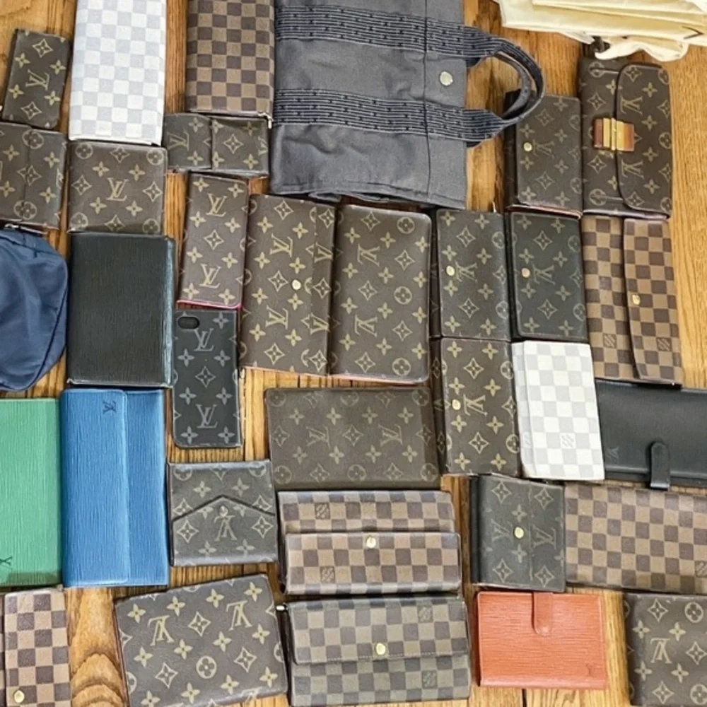 300 🚨 Mamsheee mentioned you!!! Join the live!! - Picture 3 of 8